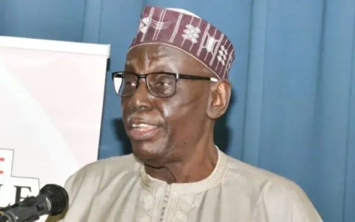 Dan Agbese: A boss and a friend