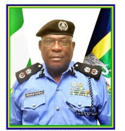 Suspected gunmen attack Osun community, kidnap ex-customs officer, kill one