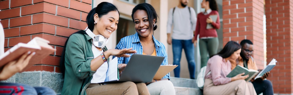 Universities struggling as international students skip Canada this year
