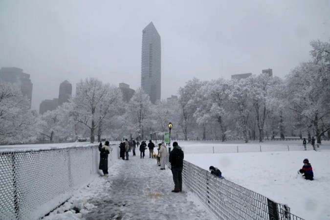 Over 60 million Americans face disruptive winter storm