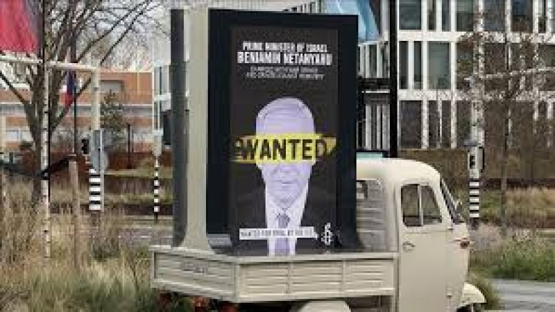 Netanyahu ‘Wanted’ posters plastered across London
