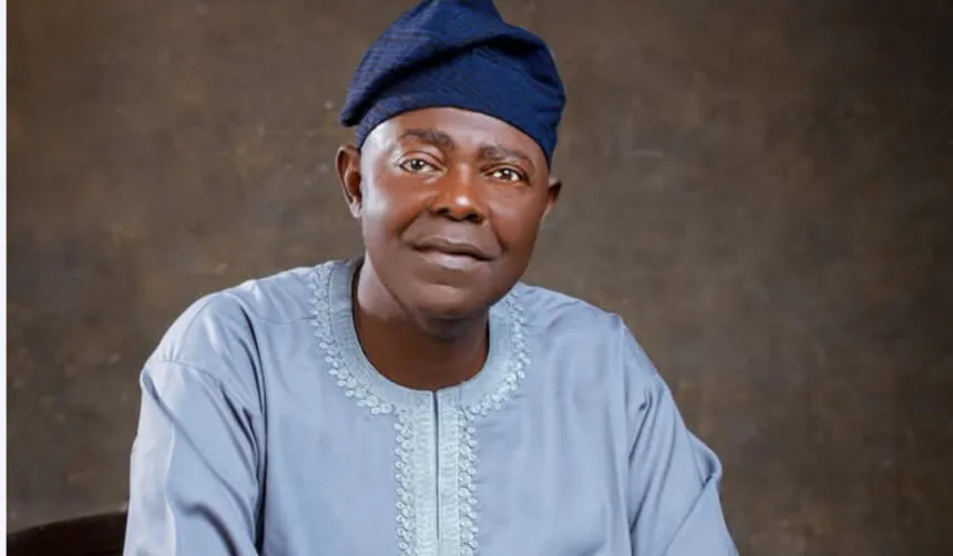 Ex-Minister, Joel Ikenya, dumps APC for PDP