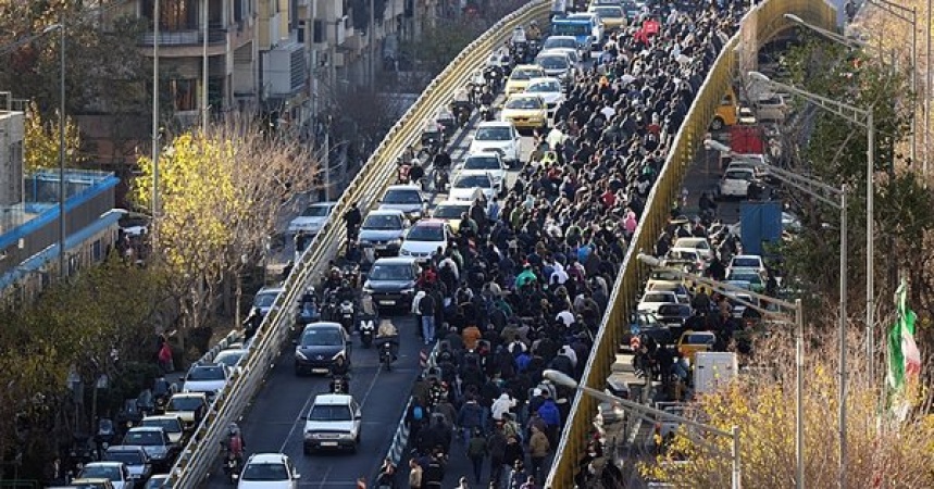 Protests spread in Iran as death toll reaches 20 with nearly 1,000 arrested: Report