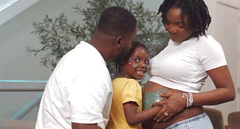 Music stars Adekunle Gold and Simi welcome twin babies