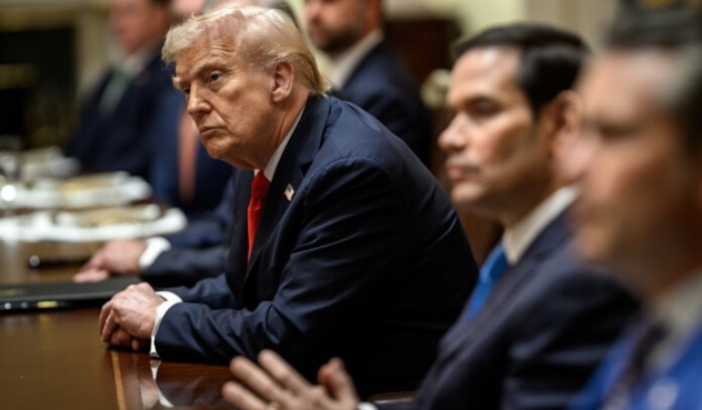 US senate moves to block Trump’s military action in Venezuela as oversight dispute deepens