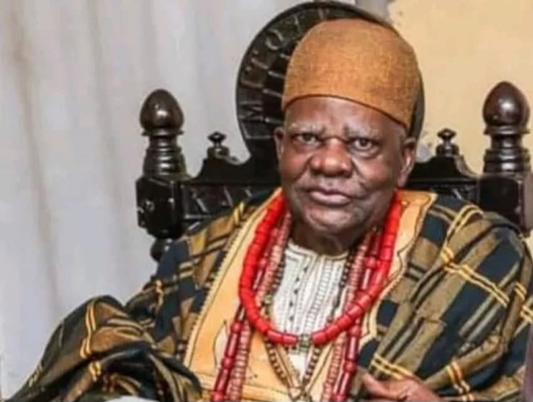 Akran of Badagry dies at 90