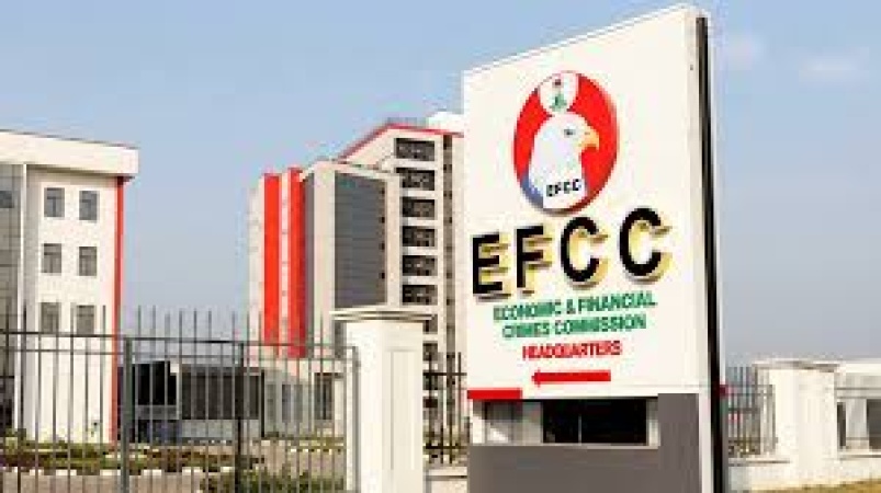 Delta council boss, five others dragged to EFCC over alleged N800m loan scam