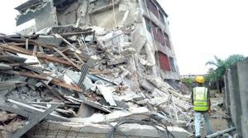 JUST IN: Desperate search as Lagos school building suddenly collapses