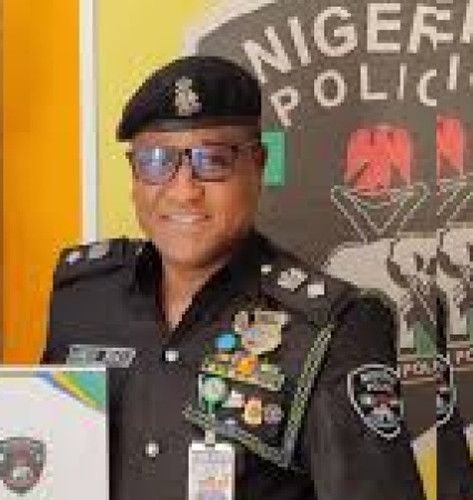 DPO pays aggrieved truck driver N310,000 to avert clash with revenue agents