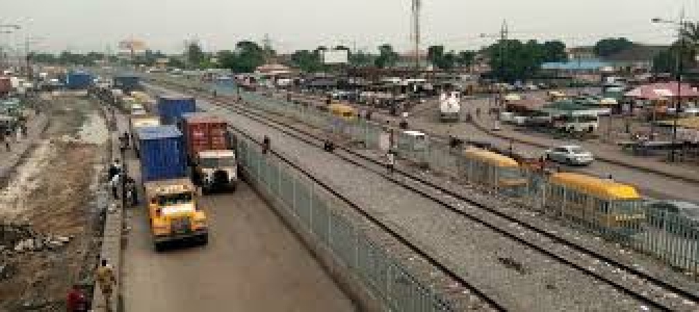 Lagos announces 18-week traffic diversion on Lagos–Badagry expressway 