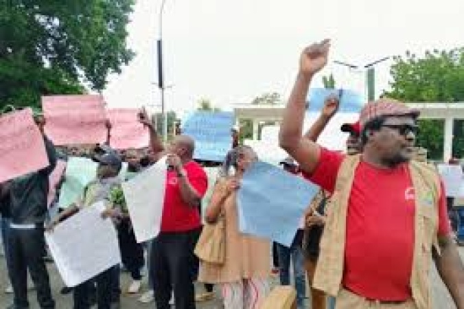 Strike: Remain in your houses, labour leaders tell FCT workers