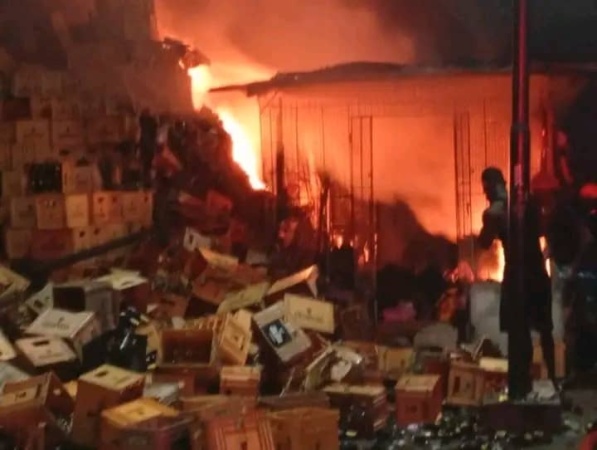 Firefighter injured as blaze ravages Ikeja computer village