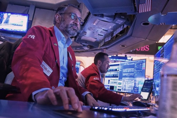 Dow set to tumble more than 700 points and fear gauge surges over Greenland and tariff threats