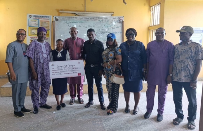 LASU Economics Alumni 2000 rewards academic excellence with scholarship award