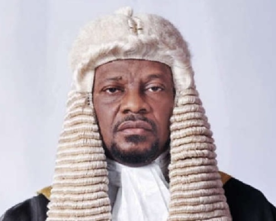 Amaewhule: A Speaker speaking at altar of puppetry