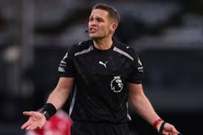 Arsenal vs Man United referee is 'banned' from officiating two teams as rules explained