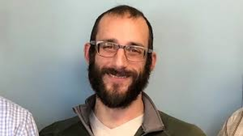 White House shows first signs of retreat as backlash grows over Minnesota killing