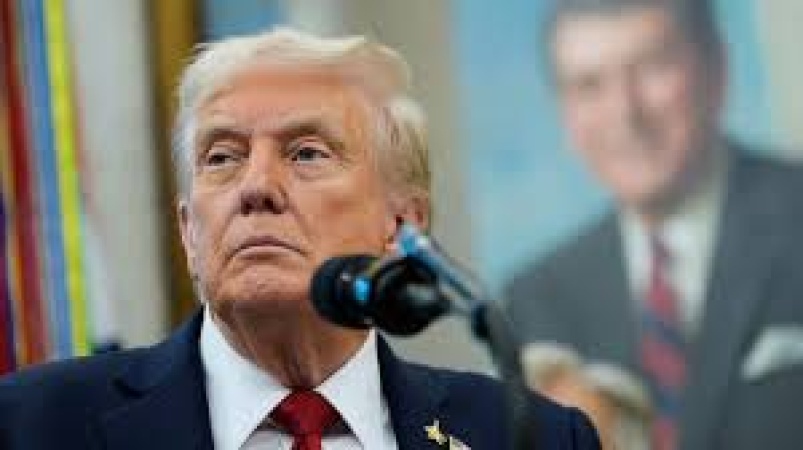 Trump’s deal with Senate leaders to avert government shutdown hits snags as lawmakers refuse to allow quick vote