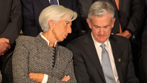 World central bank chiefs 'stand in solidarity' with US Fed chair Powell