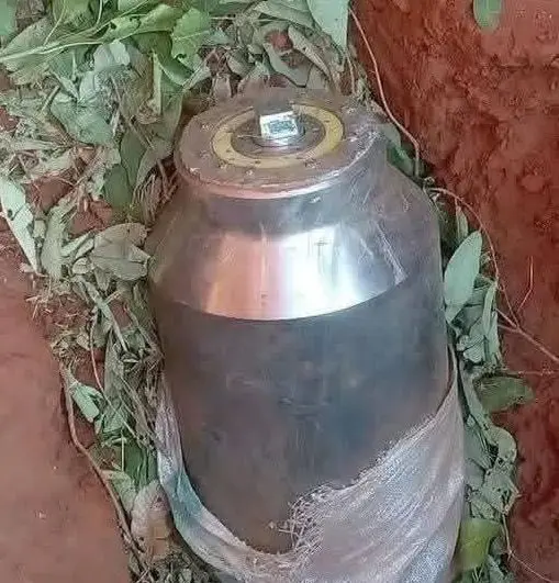 Missile discovered in Niger Community