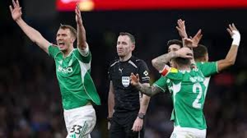 Referee and assistant stood down after FA Cup mistakes