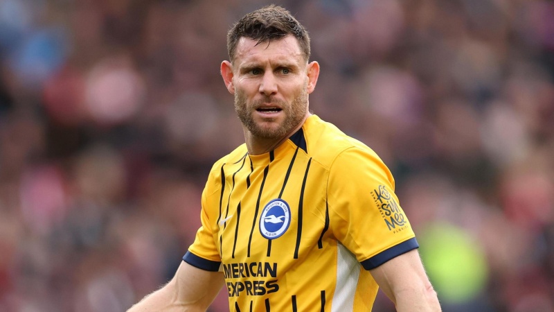 Milner breaks Premier League appearance record