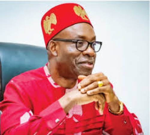 Community leaders, shop owners protest shops demolition in Anambra market