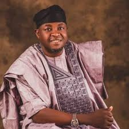 Adamawa Speaker leads lawmakers out of PDP as tongues keep wagging about Gov Fintiri