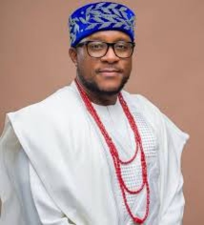 UTME candidates in Idemili areas thank ENAF Founder for his kindness