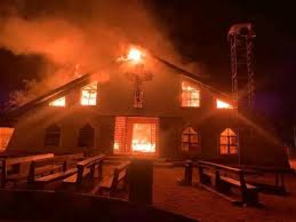 Fire guts Catholic cathedral in Taraba