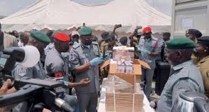 Customs intercepts 13 containers of N6.381bn expired goods at Apapa Port