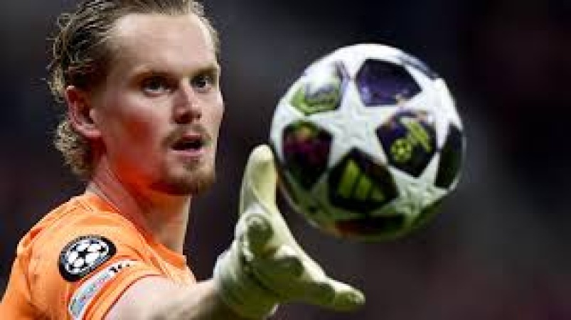 Spurs keeper Kinsky thankful for support after 'nightmare'