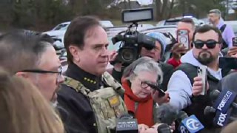 Suspect dead after ramming vehicle into Michigan synagogue