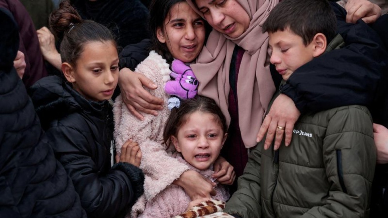 Israeli forces kill Palestinian couple and two of their children in occupied West Bank 