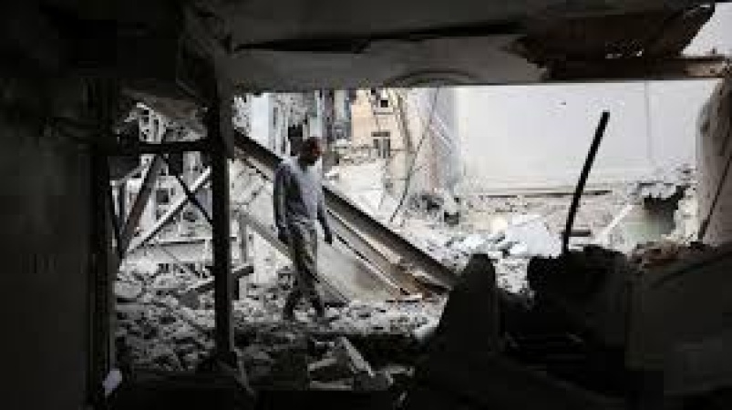 If Trump has already won the Iran war, why does he need foreign ships to help him end it?