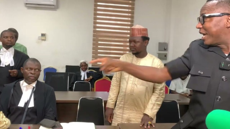 You can’t intimidate me — Sowore clashes with SAN in court