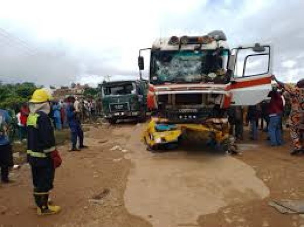 Six killed, tricycles destroyed as tanker loses control in Ibadan
