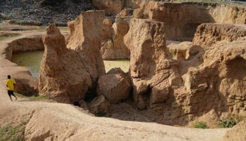 BREAKING: Scores feared buried alive in Kano