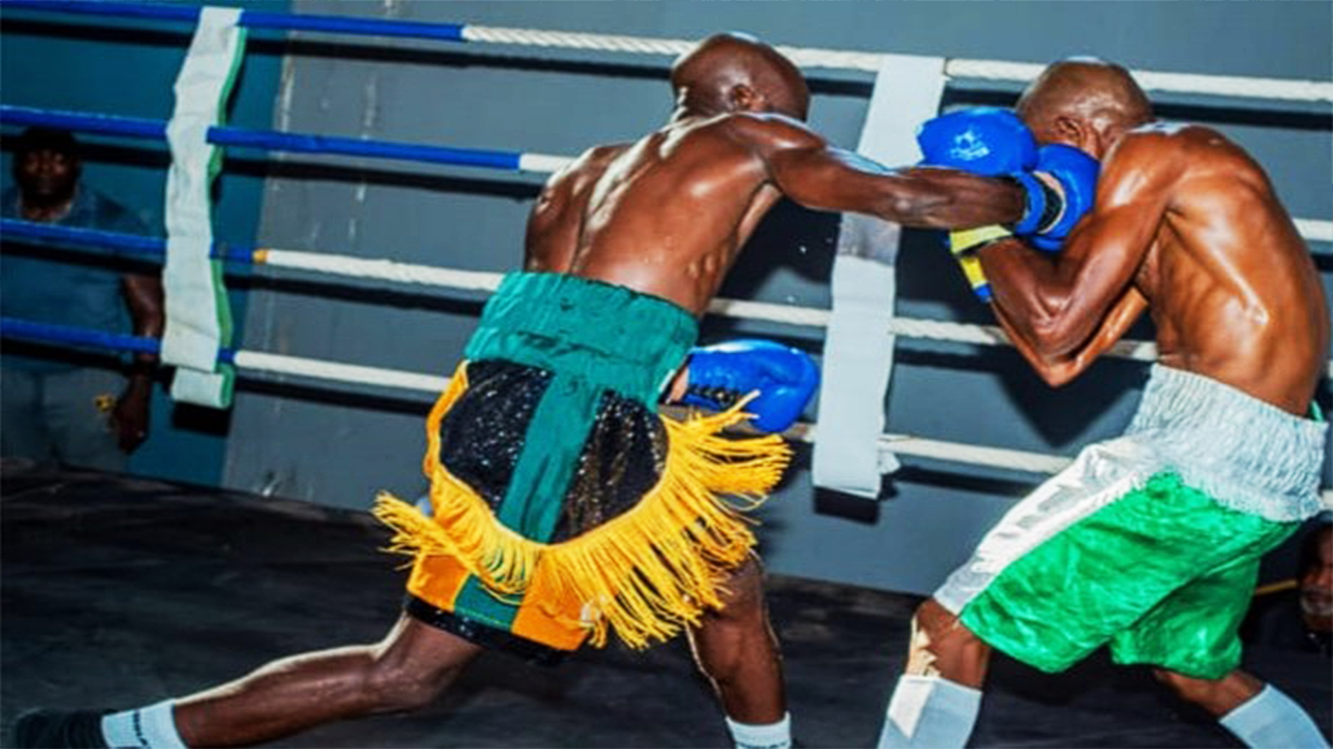Olayiwola, Friday show class at LBHF Boxing Series
