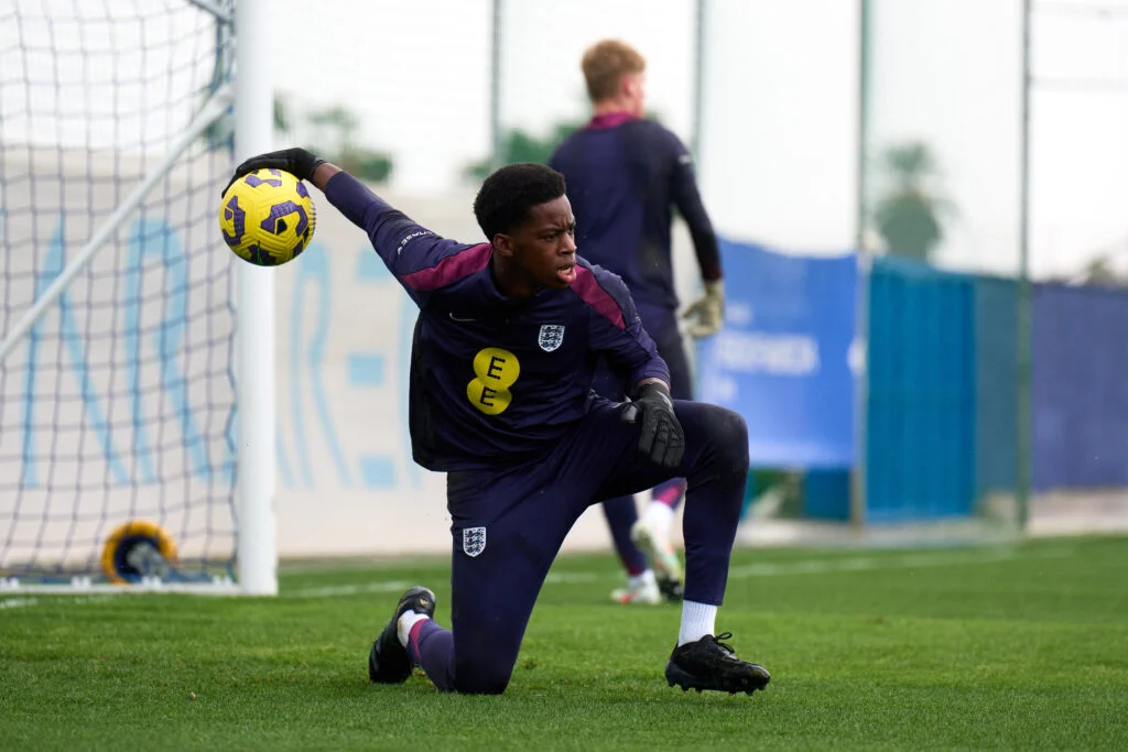 Man Utd prospect Darlington Osuchukwu enjoys another successful game for Spain’s under-17s team
