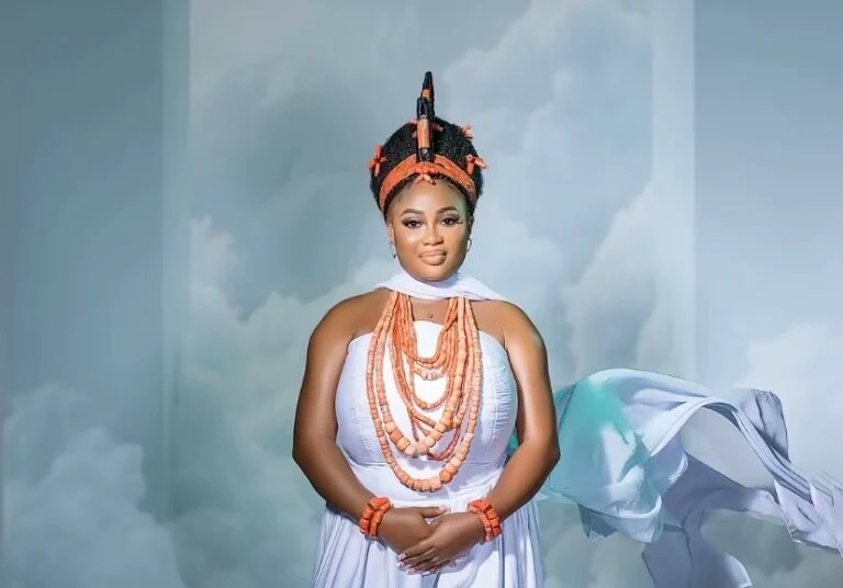 Peller palava: Queen Ewuare hits back at Edo palace chiefs