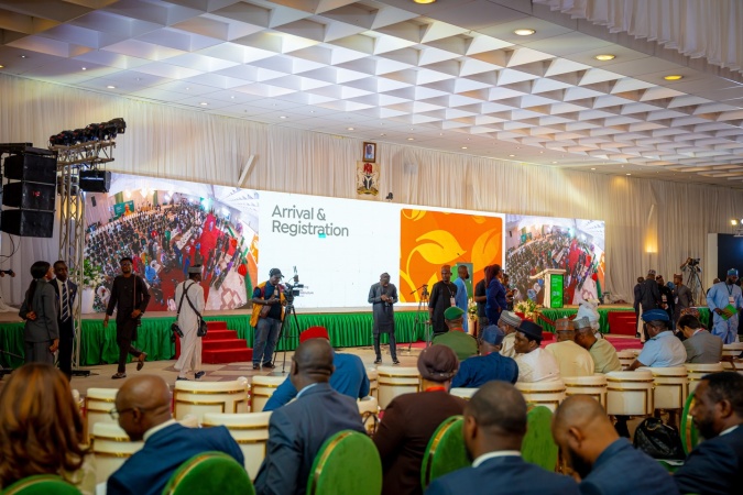 Dangote, NNPC lead pledge of N30.5bn for national food bank programme