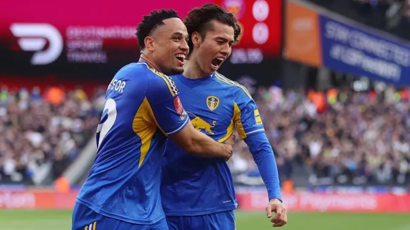 Leeds beat West Ham after dramatic penalty shootout  to reach semi-finals