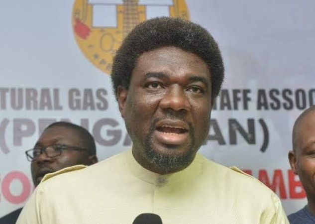 TUC urges FG to channel oil windfall to local refineries