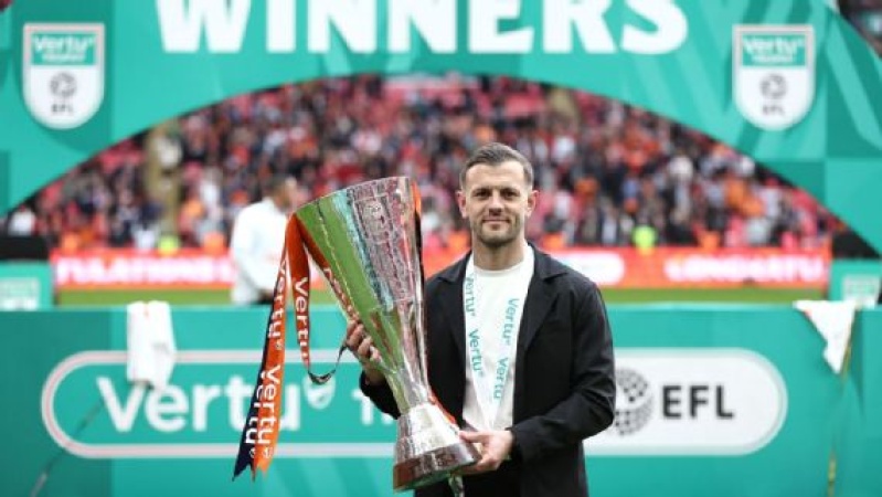 Jack Wilshere lands first title as a manager as Luton win EFL trophy