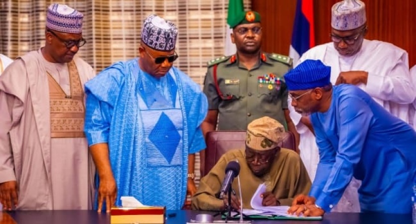  Tinubu assents to 2026 Appropriation Bill, 2025 Budget extension 