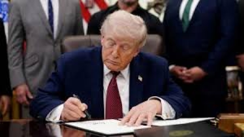 Trump orders probe as several US scientists die mysteriously, others vanish without trace 