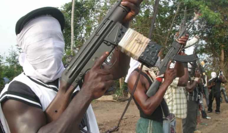 One dies as gunmen kidnap students, others in Kaduna 