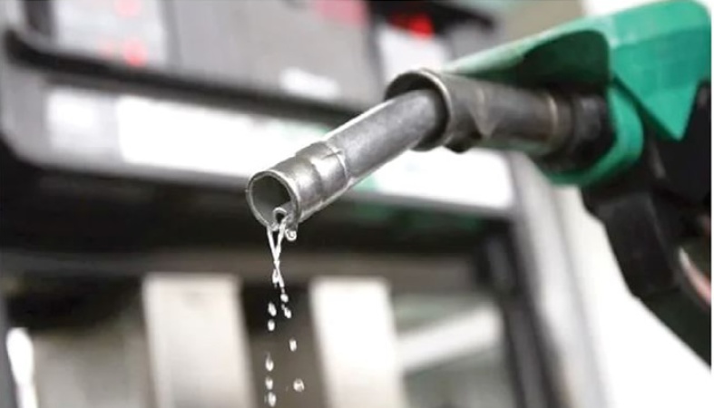 Dangote raises petrol price by N75, to N1,275 per litre