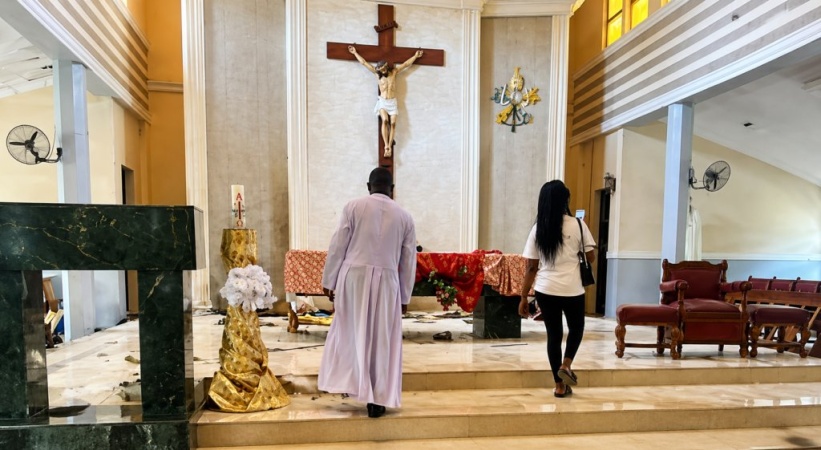 Hoodlums break into Catholic Church, steal Blessed Sacrament in Imo